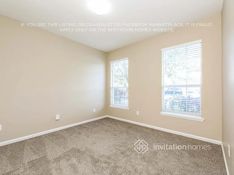 11315 Claudine Ct — Photo 5