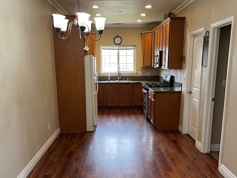 2714 Albatross Way — Photo 3