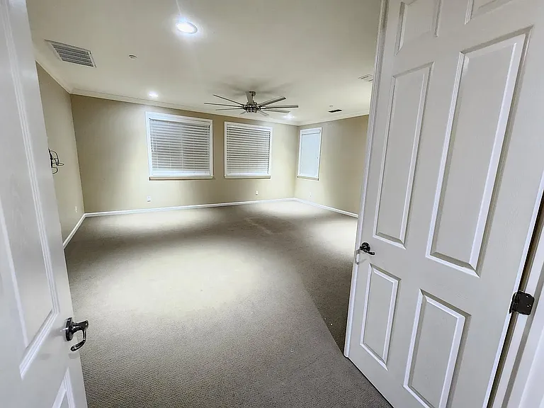 15958 Rocky Harbor Rd — Photo 10