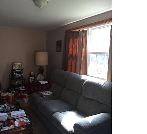 4th image of 476 Marilla St