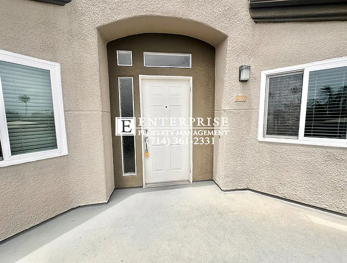 310 Lake St #310 — Photo 1