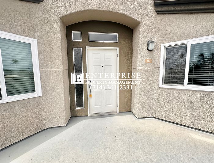 1st image of 310 Lake St Unit 310