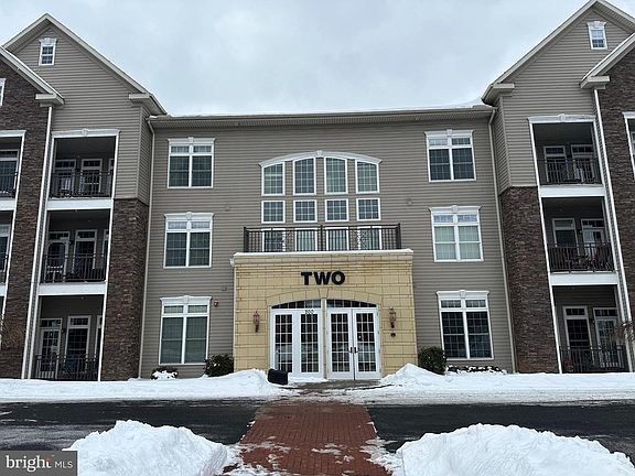 2nd image of 200 Jefferson Ave Ste 218