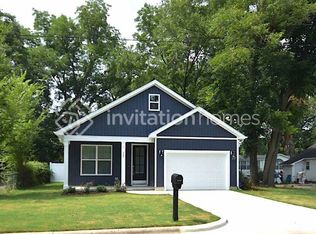 305 W Watson St, Selma, NC 27576