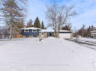 202 Huntingwood Dr, Quinte West, ON K8N4Z5