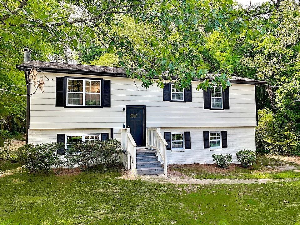 1st image of 2817 Spanish Oak Dr SW