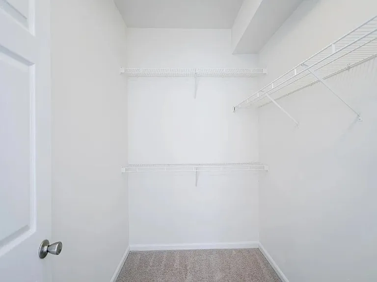 4480 Platinum Dr — Photo 51