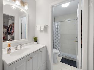 5217 E Lakes Dr, Pompano Beach, FL 33064