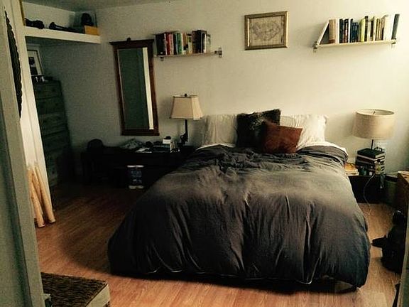 5th image of 228 Warren St #1