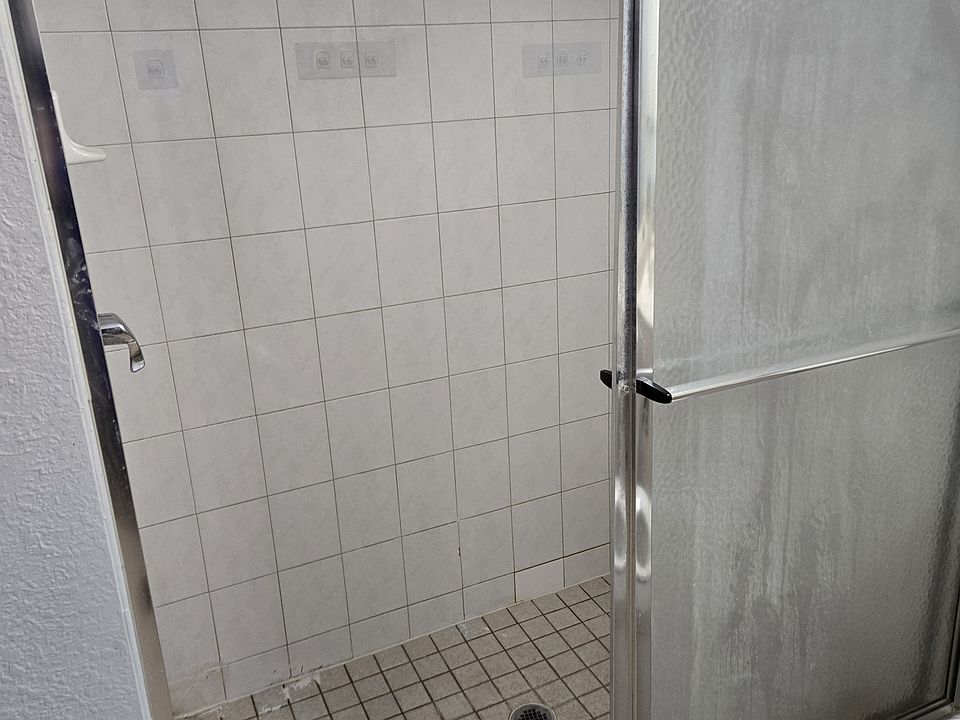 1st image of 7858 Taplin Ave
