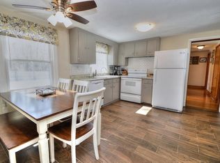 44 Johnson Ter, Rockland, MA 02370