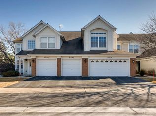 2083 Avalon Ct #K, Northbrook, IL 60062