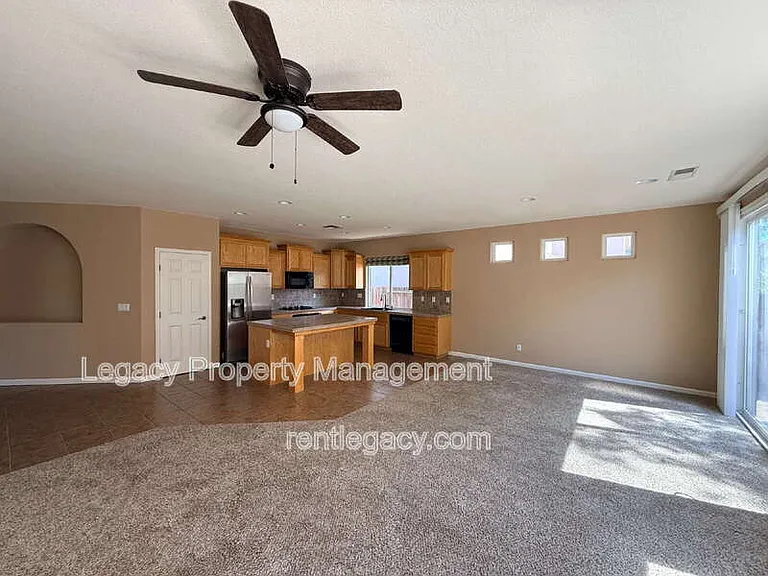 10230 Canadeo Cir — Photo 6