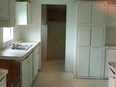3rd image of 920 W Tropicana Ct