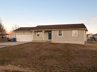 73 NW 291st Rd, Centerview, MO 64019