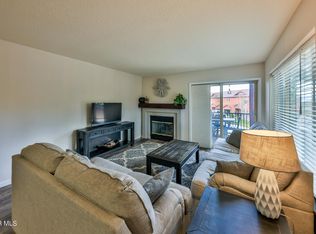 822 Badger Ln, Fraser, CO 80442