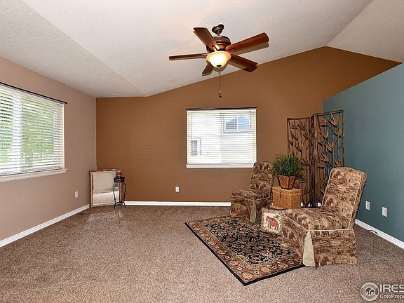 4th image of 342 Laurel Ave
