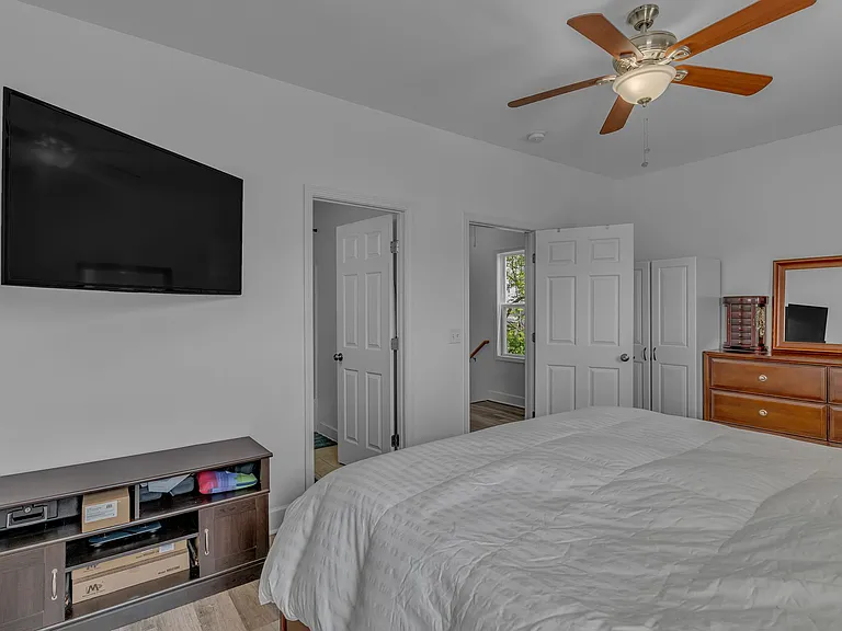 2045 Pinecrest Dr — Photo 12