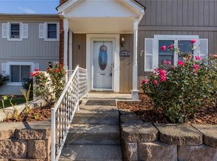 5741 Bramblegate Rd UNIT E, Greensboro, NC 27409