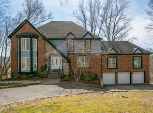 7305 Fox Harbor Rd, Prospect, KY 40059