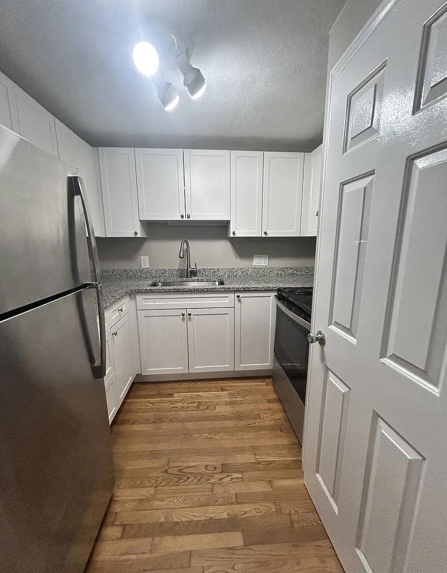 27 Division St in Chelsea, MA 02150 — Photo 1
