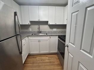 27 Division St, Chelsea, MA 02150