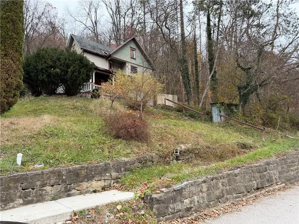 20 Main St, Emlenton, PA 16373