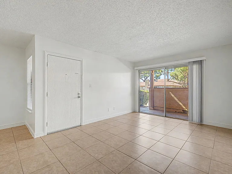 1515 E Reno Ave #A103 — Photo 11