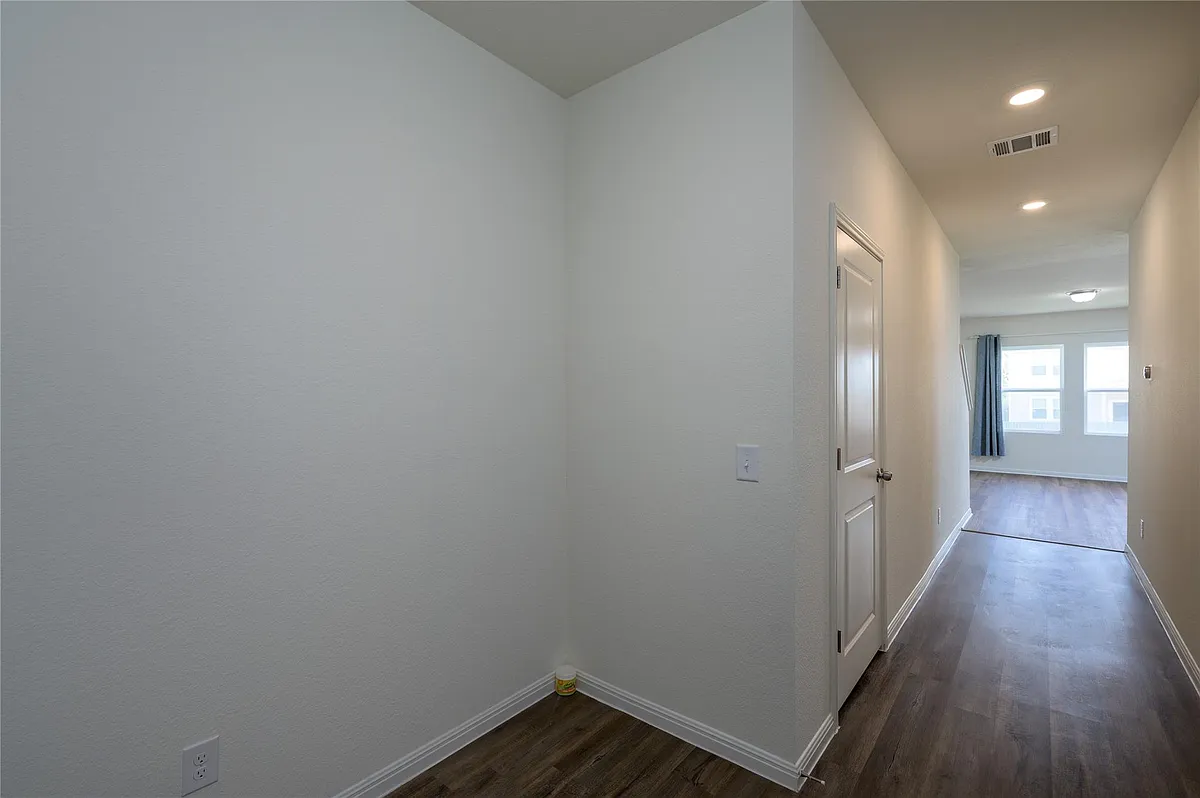 Building Photo - 19417 Caymus Dr