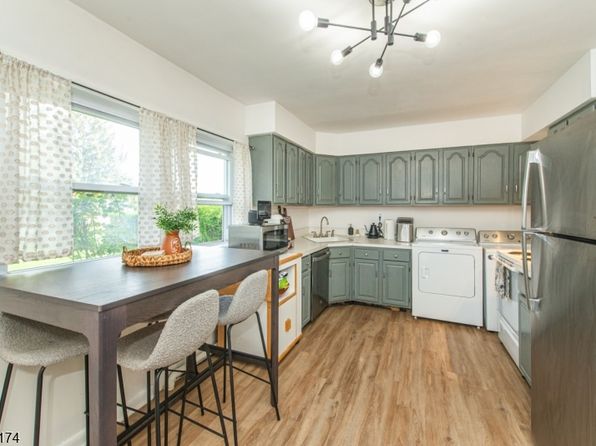 127 Hudson Ave, Totowa Boro, NJ 07512