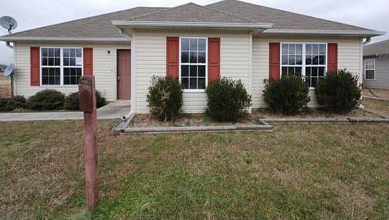 1st image of 3137 Charity Ln