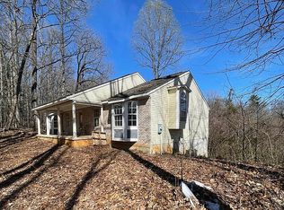 3288 Margaritaville Ln, Reva, VA 22735