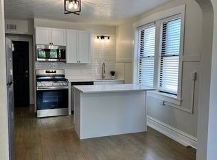 1943 W Berteau Ave UNIT 1, Chicago, IL 60613