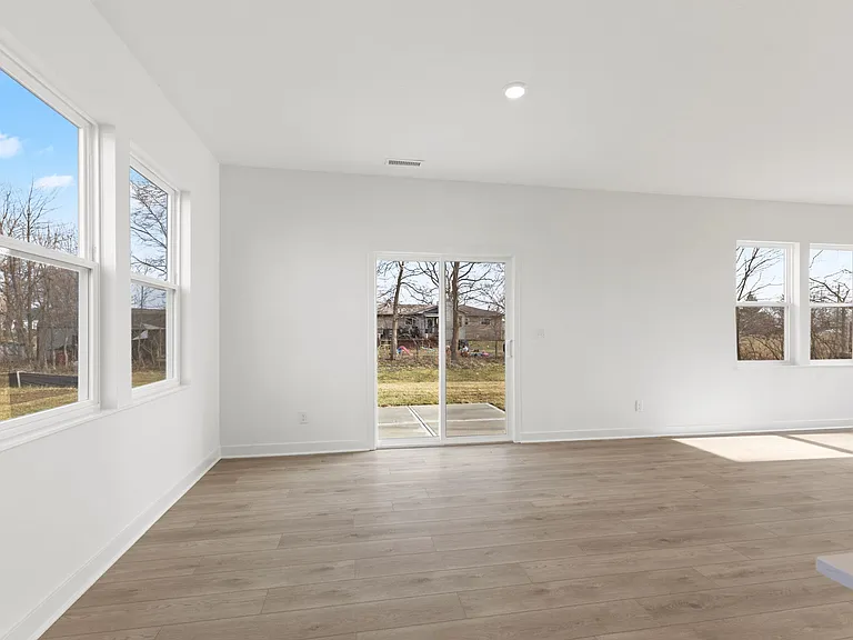 2789 Herndon Ln — Photo 25