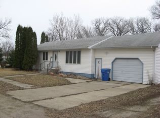 200 S. Epton, Oldham, SD 57051