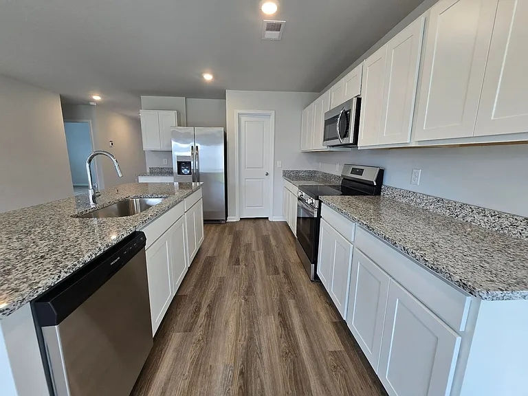 272 Mandolin Ct SW — Photo 20