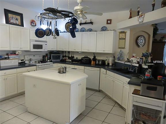 5th image of 8120 Ambersweet Pl