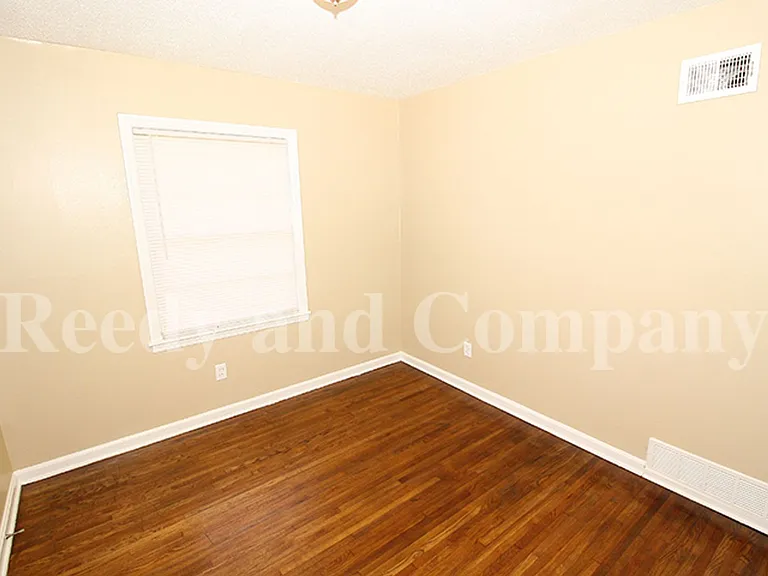 3830 Denver St — Photo 7