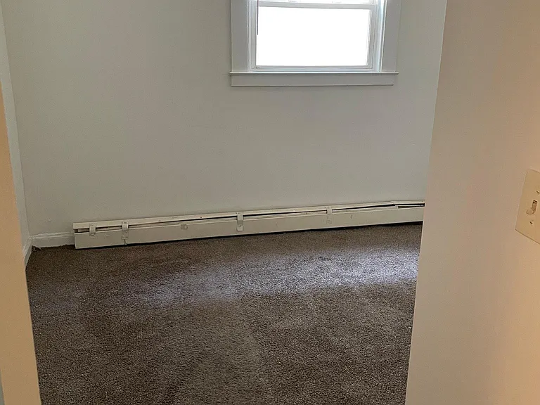 20 Diamond St #1R — Photo 16