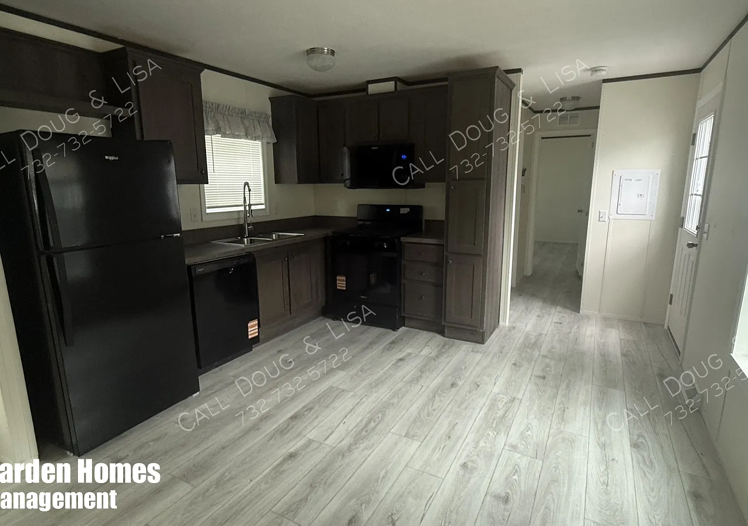 3 bed, 1.5 bath, 980 sqft, $1,850 — Photo 1
