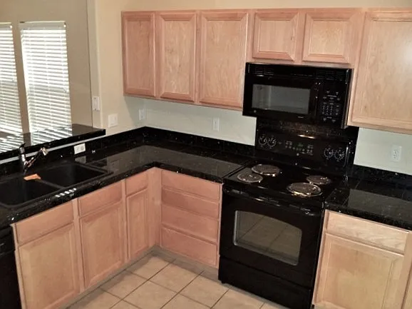 9683 W Rustica Dr — Photo 3