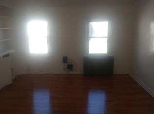 13716 172nd St, Jamaica, NY 11434