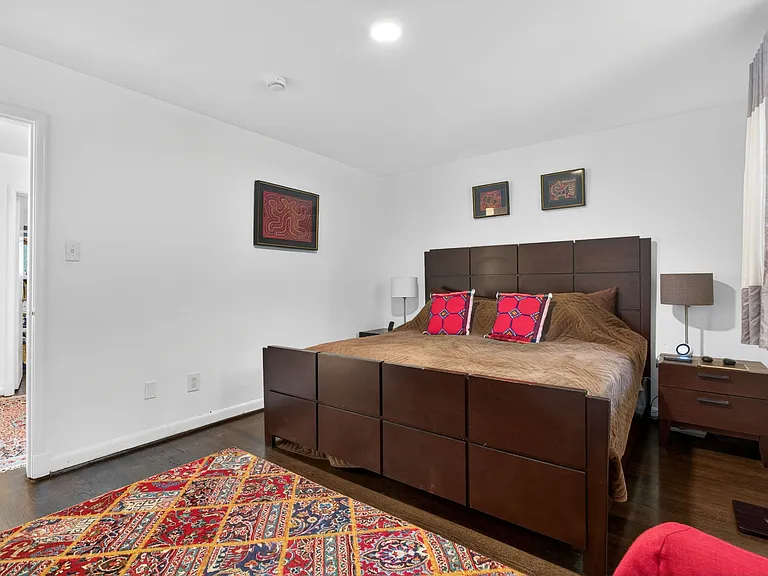 Primary Bedroom (Bedroom #1)