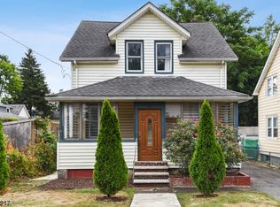 31 Chestnut St, North Plainfield, NJ 07060