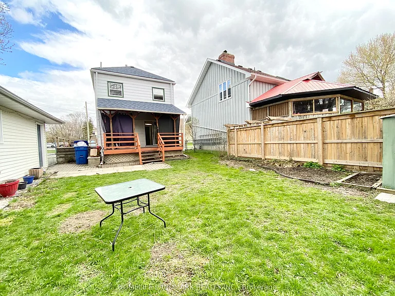 140 Vale Ave — Photo 28