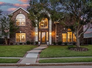 333 Green Acres Dr, Murphy, TX