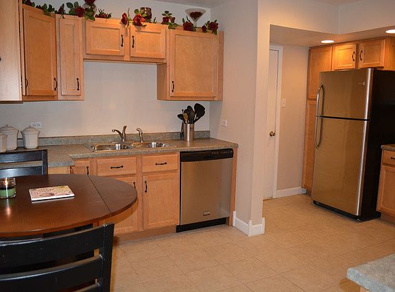 5th image of 9129 S Mayfield Ave