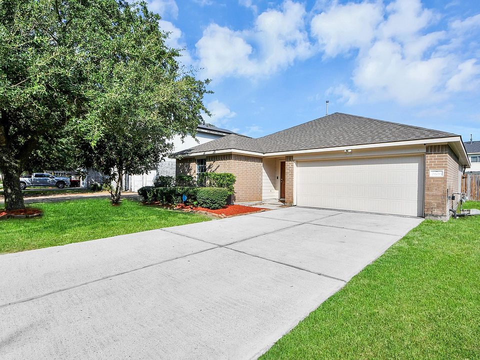 1st image of 2606 Tinas Terrace Dr
