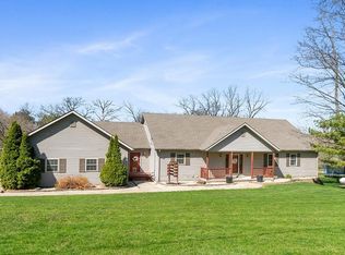 2416 S Ridge Rd, Oregon, IL 61061