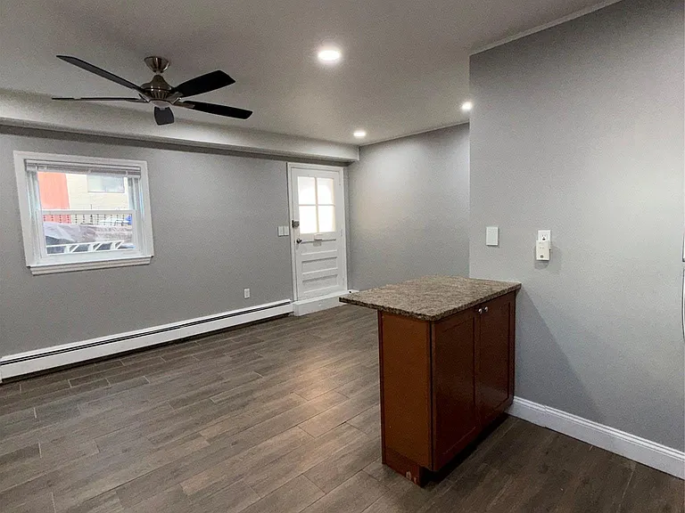 34 Troy Ln — Photo 5